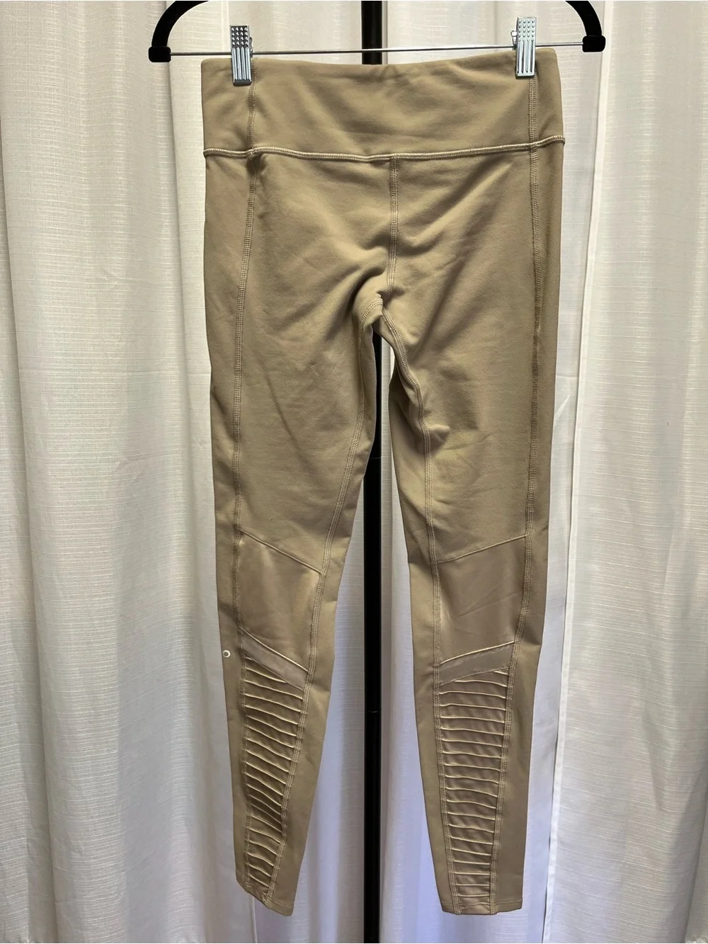 Alo Yoga High-Waist Moto Legging in the  